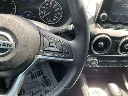 Used 2021 Nissan Sentra SV FWD image 14