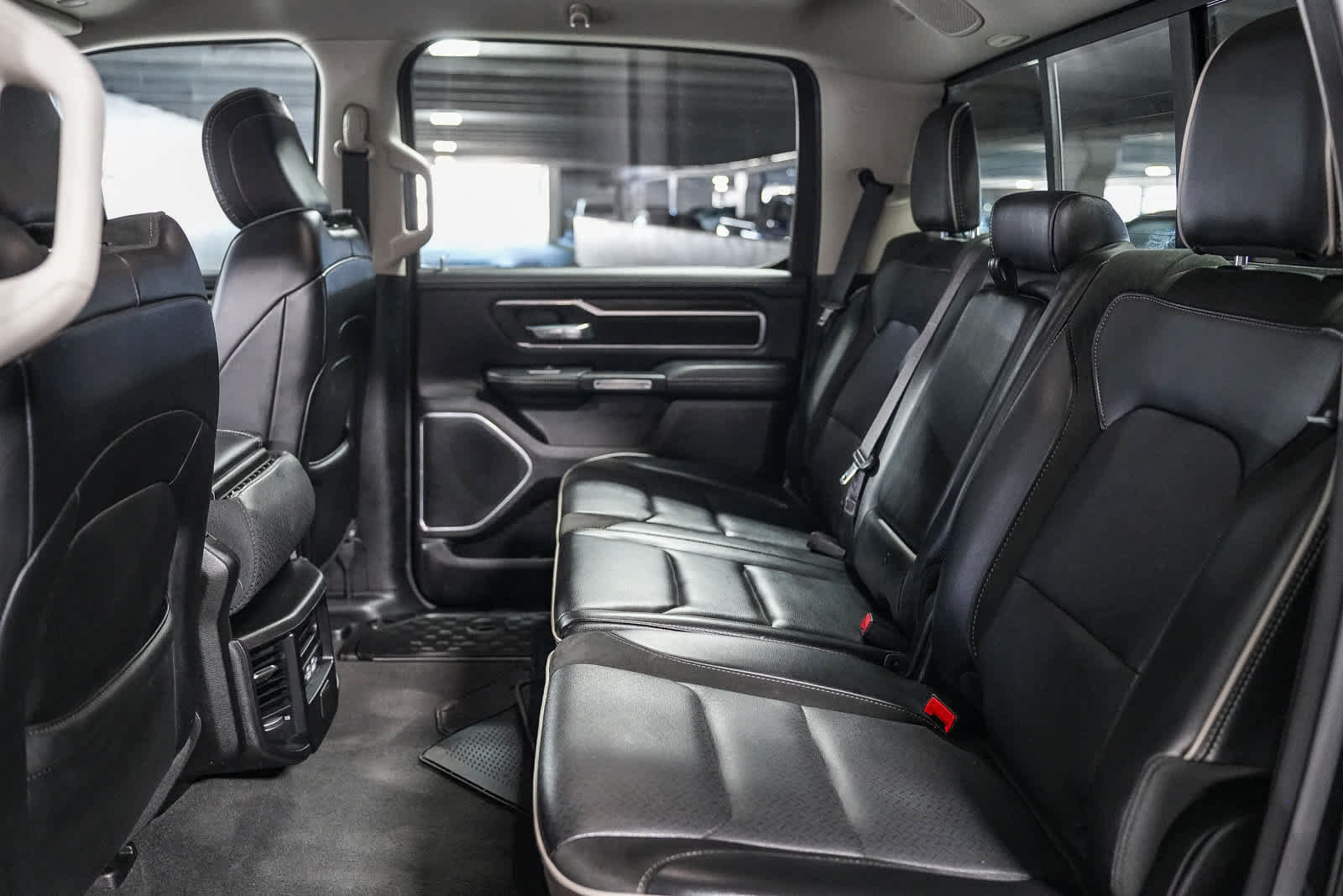 Used 2022 RAM 1500 Laramie RWD image 18