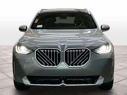 Used 2026 BMW X3 xDrive30i w/ Premium Package AWD/4WD image 3