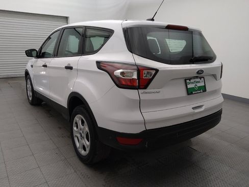 Used 2019 Ford Escape S image 5