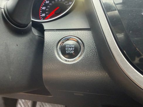Used 2019 Toyota Camry XSE FWD image 24