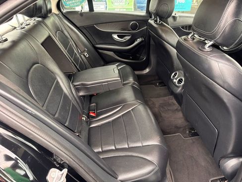 Used 2017 Mercedes-Benz C 300 Sedan image 15
