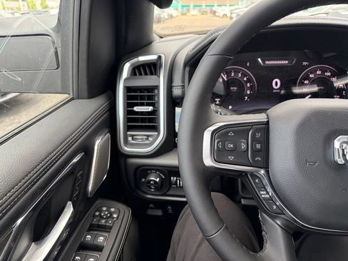 New 2026 RAM 1500 Laramie AWD/4WD image 32