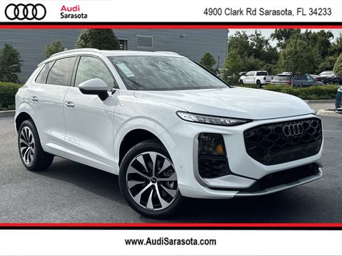 Used 2026 Audi Q3 quattro 2.0T AWD/4WD image 1