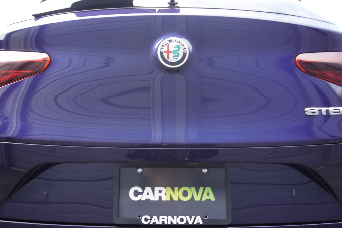 Used 2018 Alfa Romeo Stelvio Ti Sport AWD/4WD image 28
