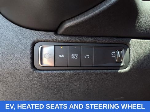 Used 2024 Chevrolet Equinox EV RS image 29