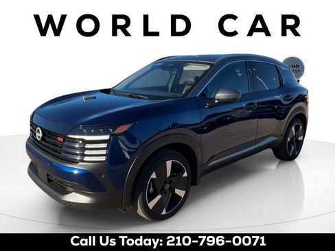 Used 2025 Nissan Kicks SR image 8