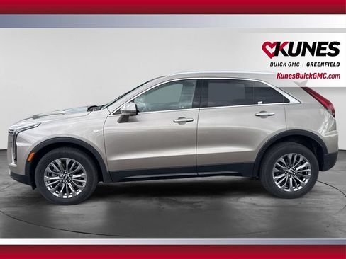 Used 2025 Cadillac XT4 Premium Luxury AWD/4WD image 14