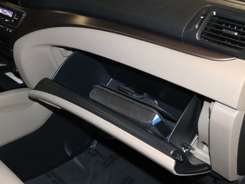 Used 2022 Honda Pilot Special Edition image 64