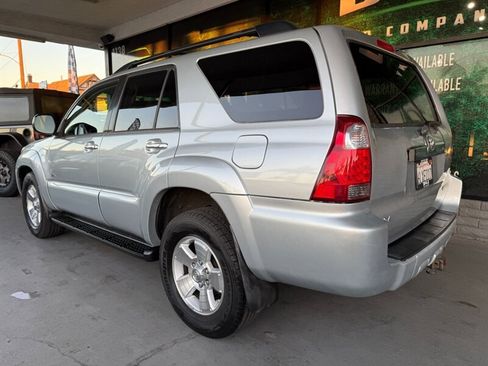 Used 2008 Toyota 4Runner SR5 image 6