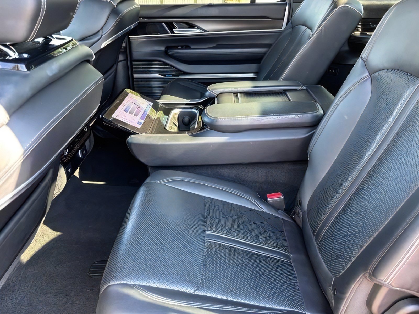Used 2024 Jeep Grand Wagoneer L Series II w/ Quick Order Packagew 28T AWD/4WD image 30