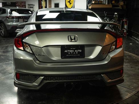 Used 2018 Honda Civic Si image 6