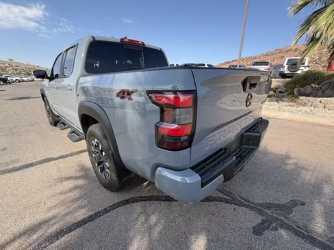 Used 2023 Nissan Frontier PRO-4X w/ Pro Convenience Package AWD/4WD image 3
