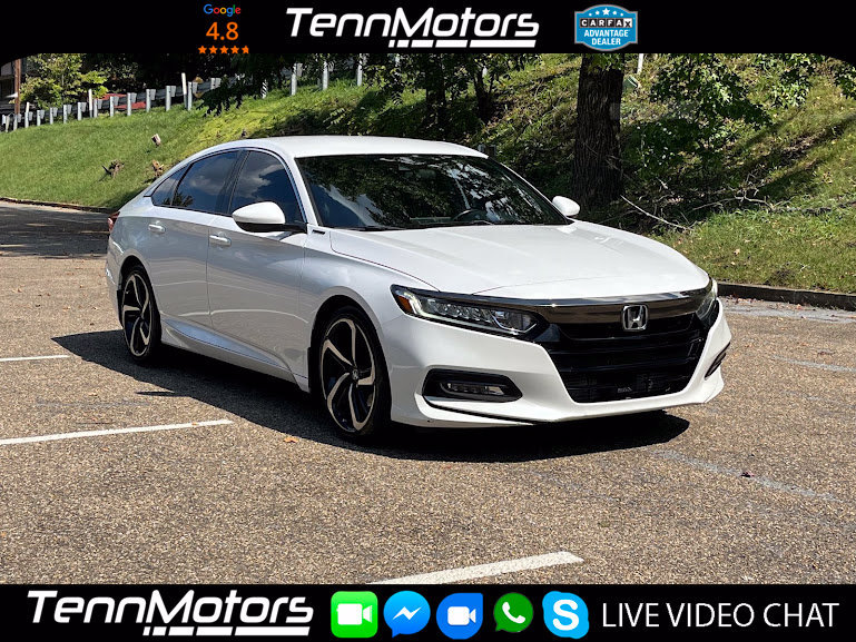 Used 2018 Honda Accord Sport image 2