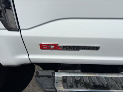 Used 2024 Ford F350 Lariat w/ Chrome Package image 10