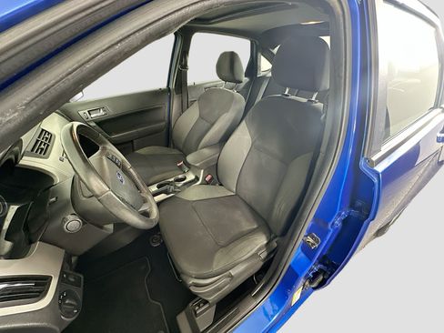 Used 2011 Ford Focus SES w/ 401A Rapid Spec Order Code FWD image 13