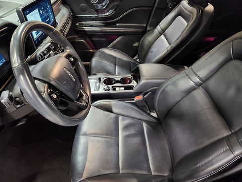 Used 2023 Lincoln Corsair Reserve image 29