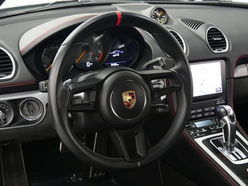 Used 2023 Porsche 718 Cayman GT4 image 14