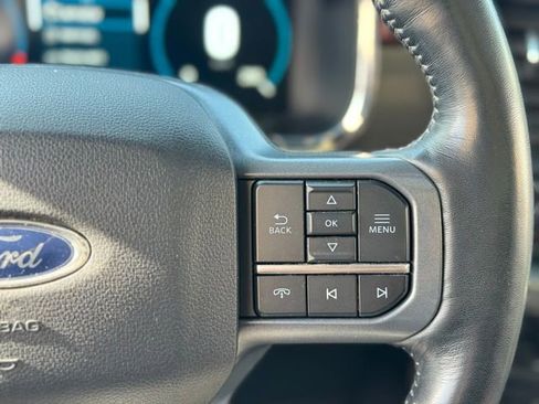 Used 2023 Ford F150 Lariat w/ Equipment Group 502A High AWD/4WD image 27