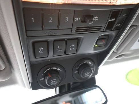 Used 2022 Toyota 4Runner TRD Pro AWD/4WD image 36
