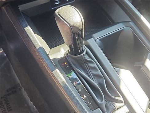 Certified 2024 Honda Accord EX image 23