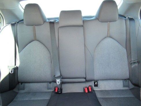 Used 2020 Toyota Camry LE image 24