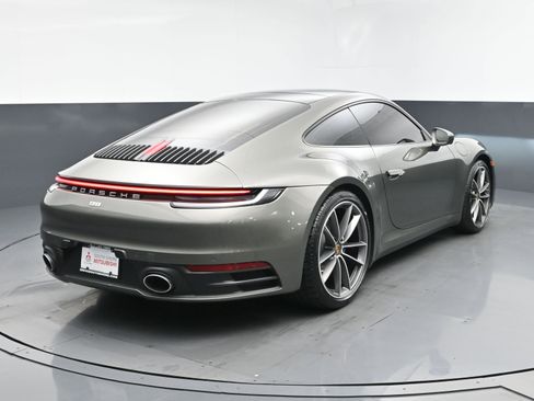 Used 2022 Porsche 911 Carrera w/ Premium Package image 26