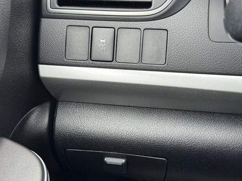 Certified 2016 Toyota Camry SE image 27