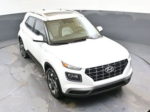 New 2026 Hyundai Venue SEL image 53