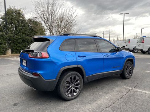 Used 2021 Jeep Cherokee Latitude Lux 80th Anniv w/ Quick Order Package 26U 80TH image 9