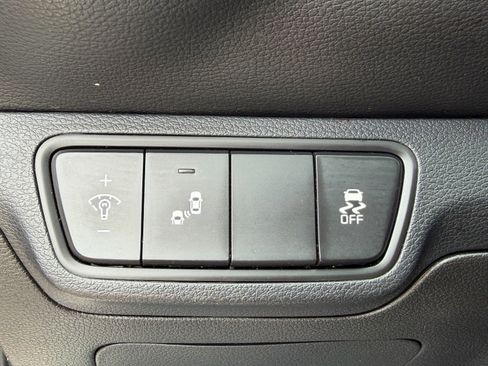 Used 2023 Kia Forte LXS w/ LXS Technology Package FWD image 24