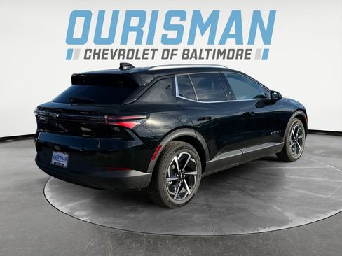 New 2026 Chevrolet Equinox EV LT image 6