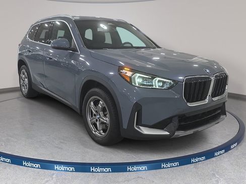 Used 2023 BMW X1 xDrive28i AWD/4WD image 4