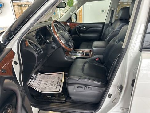 Used 2018 INFINITI QX80 4WD w/ Driver Assistance Package image 8