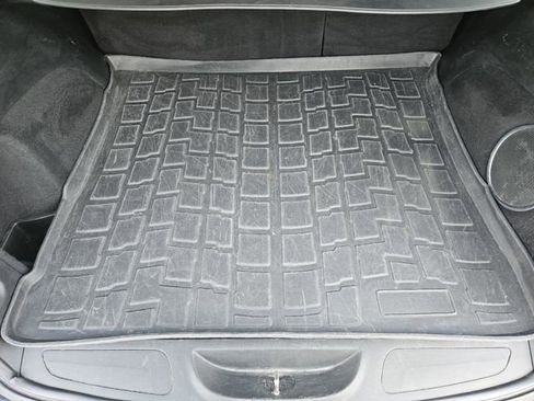 Used 2018 Jeep Grand Cherokee Altitude image 32