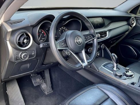 Used 2019 Alfa Romeo Stelvio Ti w/ Nero Edizione image 14