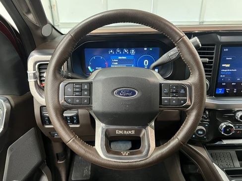 Used 2025 Ford F350 King Ranch w/ FX4 Off-Road Package image 24