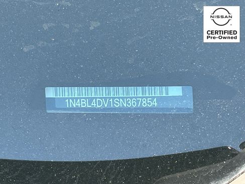 Certified 2025 Nissan Altima 2.5 SV FWD image 30