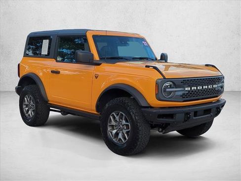 Certified 2021 Ford Bronco Badlands image 3