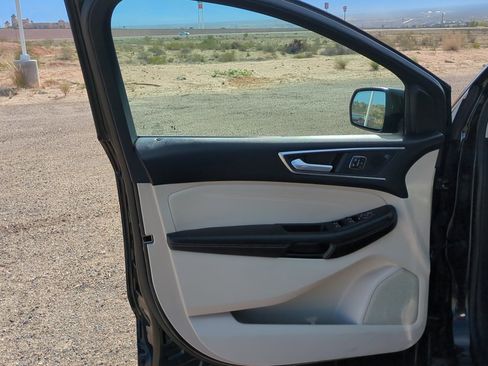 Used 2022 Ford Edge Titanium w/ Equipment Group 301A image 12