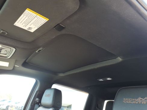 Certified 2023 Chevrolet Silverado 1500 High Country w/ High Country Premium Package AWD/4WD image 15