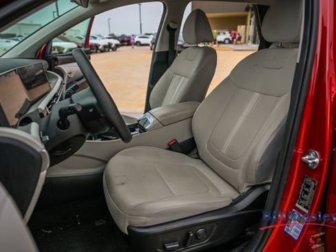 Used 2025 Hyundai Tucson SEL AWD/4WD image 10