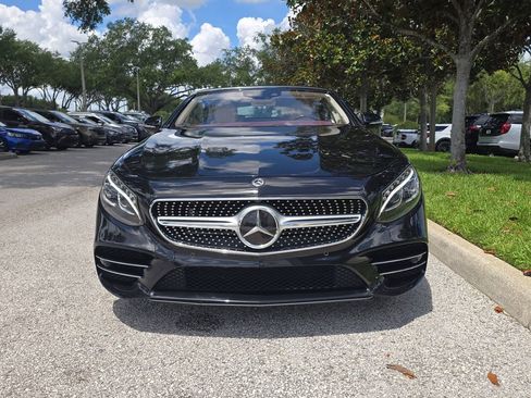 Used 2020 Mercedes-Benz S 560 Cabriolet image 2