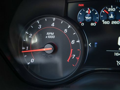 Used 2021 Chevrolet Camaro ZL1 RWD image 28