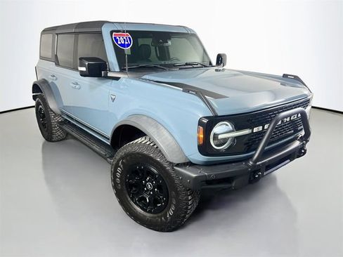Used 2021 Ford Bronco First Edition AWD/4WD image 2