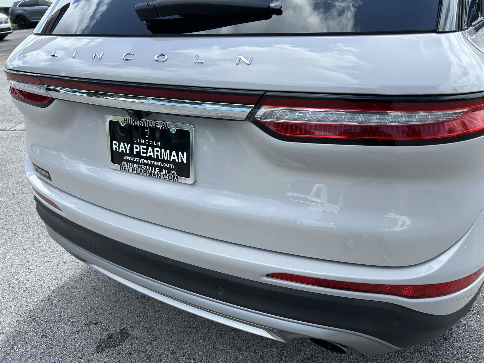 Used 2022 Lincoln Corsair AWD w/ Premium Package image 4