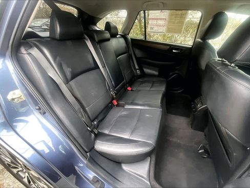 Used 2016 Subaru Outback 3.6R Limited image 20