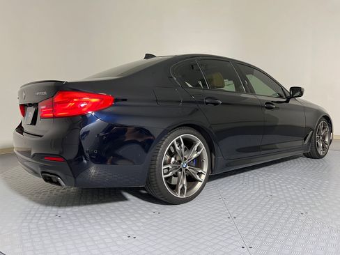 Used 2020 BMW M550i xDrive w/ Executive Package image 9