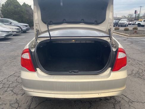 Used 2010 Ford Fusion SE image 23