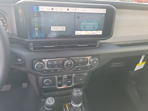 New 2025 Jeep Wrangler Sport S AWD/4WD image 19